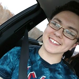 Meet your Posher, Dylan